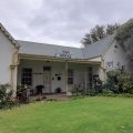 Toll Inn Guest House