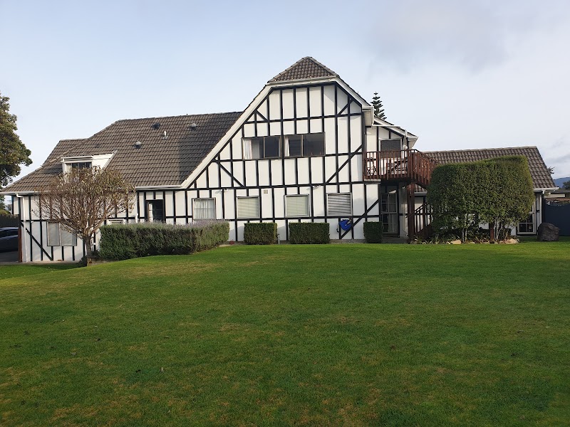 Tudor Manor Bed & Breakfast in Paraparaumu, New Zealand