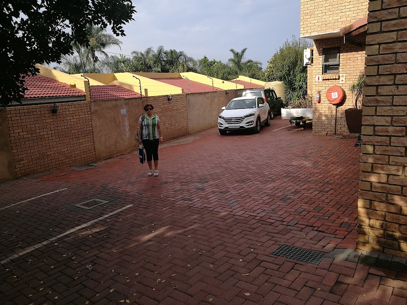 Uitsigpark Guest@home4U in Centurion, South Africa
