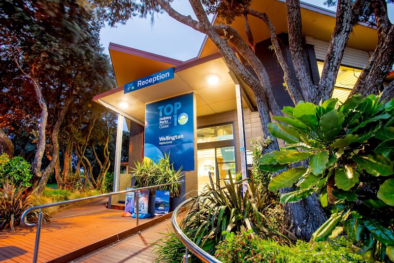 Wellington Top 10 Holiday Park in Lower Hutt, New Zealand