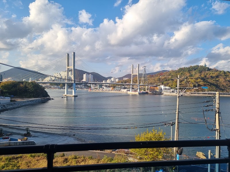 Yeosu Sunhill Hotel in Yeosu, Korea, South