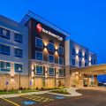 Best Western Plus Bolivar Hotel & Suites