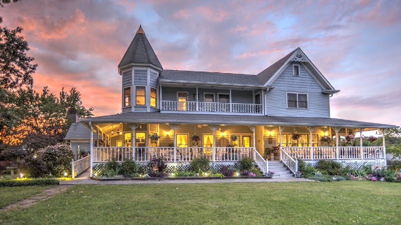 Blue Mountain Mist Country Inn in Sevierville, Tennessee, United States