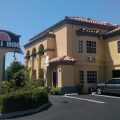Cali Inn