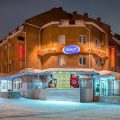 Cronwell Nika Center Hotel