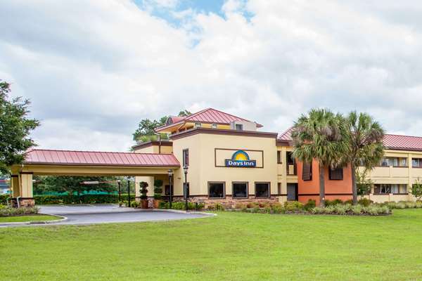 Days Inn by Wyndham Brooksville in Brooksville, Florida, United States