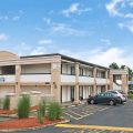 Days Inn by Wyndham St. Louis Lindbergh Boulevard