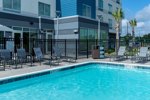 Fairfield Inn & Suites by Marriott Savannah I-95 North in Port Wentworth, Georgia, United States