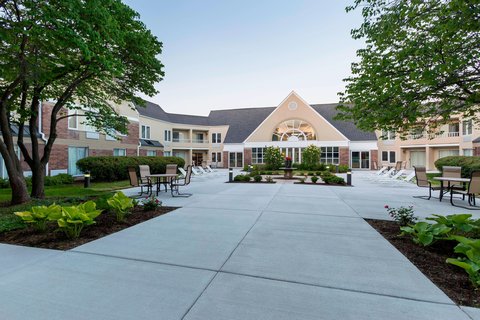 Four Points by Sheraton Buffalo Grove in Buffalo Grove, Illinois, United States