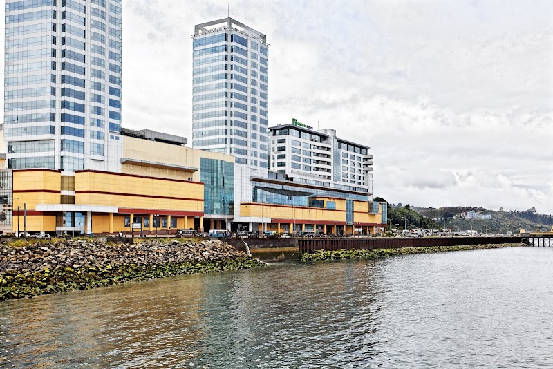 Holiday Inn Express Puerto Montt in Puerto Montt, Chile