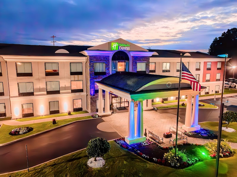 Holiday Inn Express & Suites Chester - Monroe in Chester, New York, United States