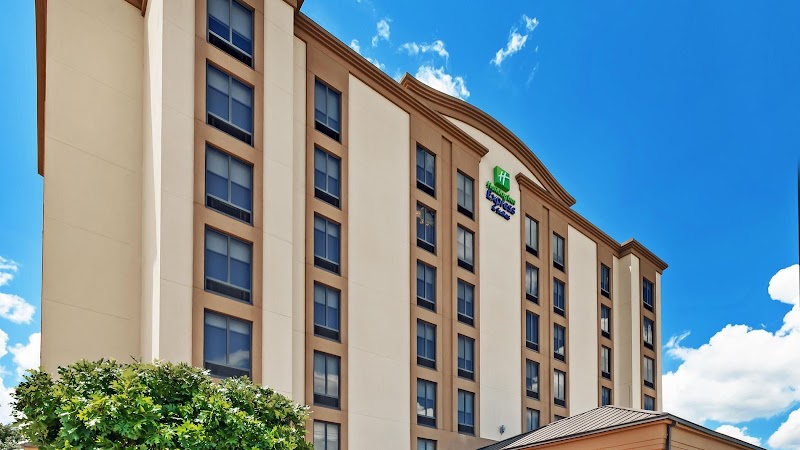Holiday Inn Express & Suites Houston - Memorial Park Area in Houston, Texas, United States