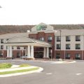 Holiday Inn Express & Suites La Vale – Cumberland
