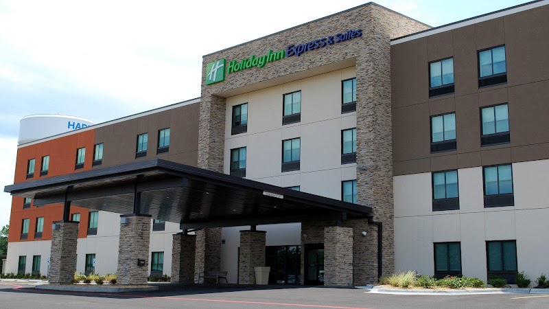 Holiday Inn Express & Suites White Hall in White Hall, Arkansas, United States