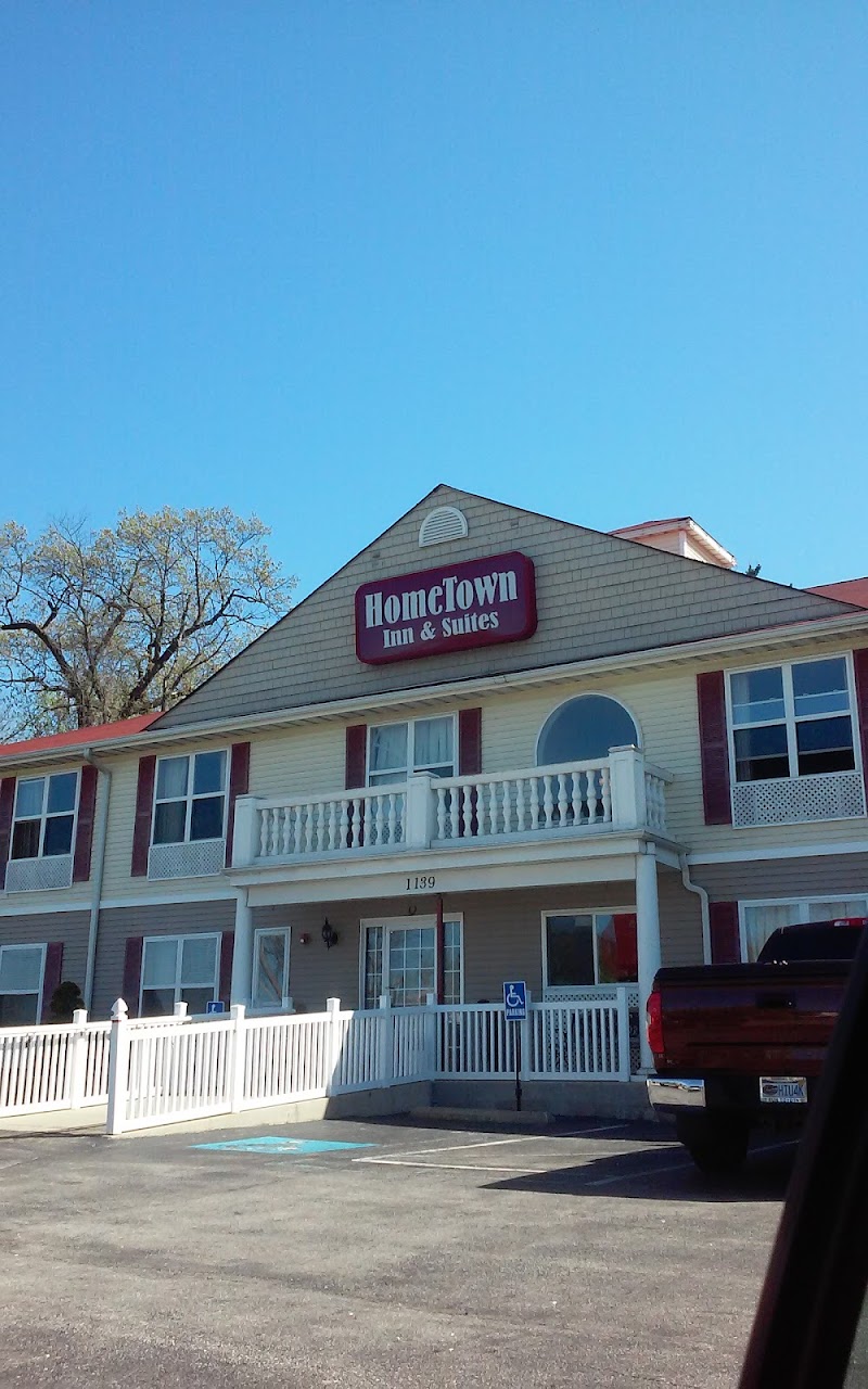 HomeTown Inn & Suites in Schererville, Indiana, United States