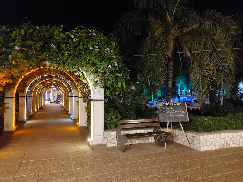 Hotel Belgrano in Termas de Rio Hondo, Argentina