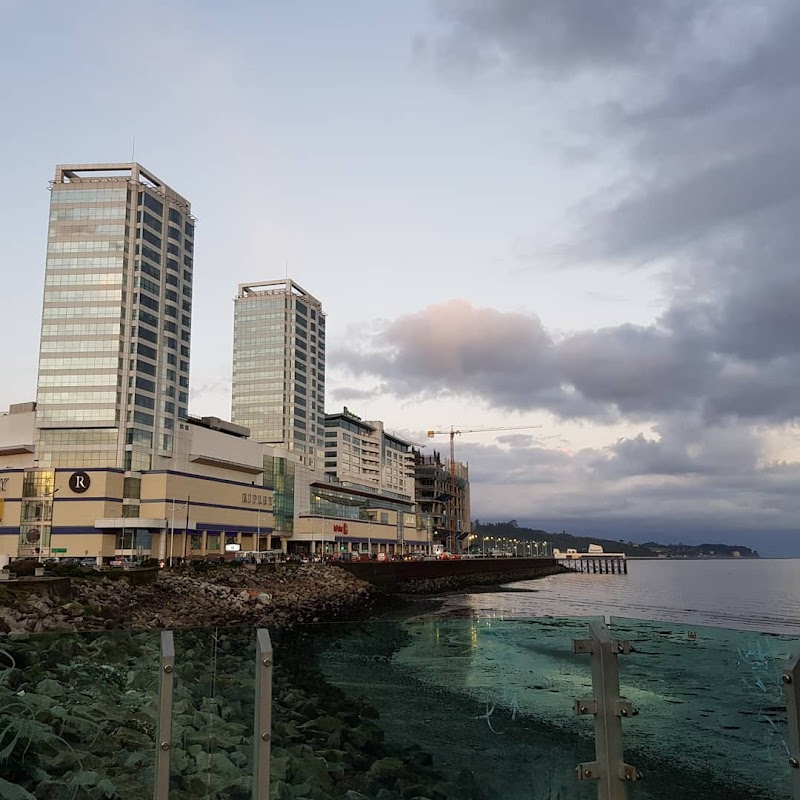 Hotel Castellano in Puerto Montt, Chile