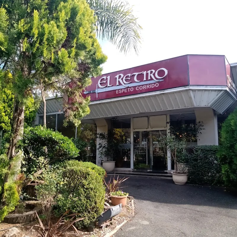 Hotel El Retiro in La Plata, Argentina