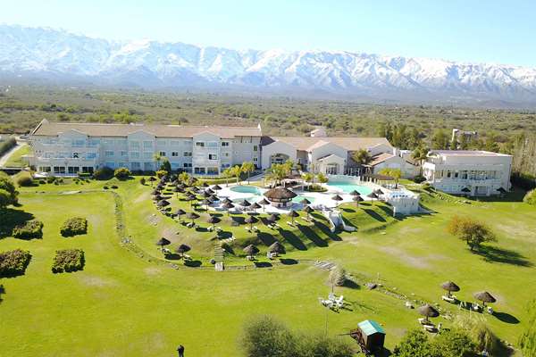 Hotel Howard Johnson Resort in Merlo, Argentina