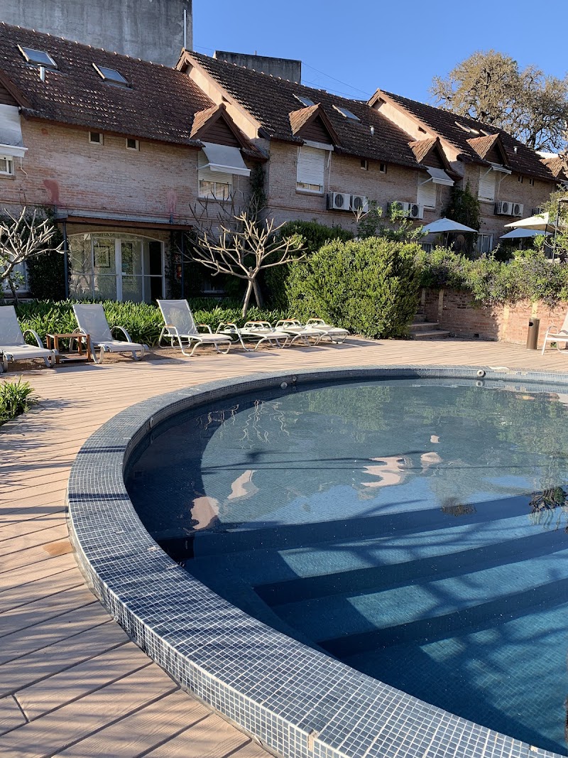 Hotel Jacaranda in Tigre, Argentina