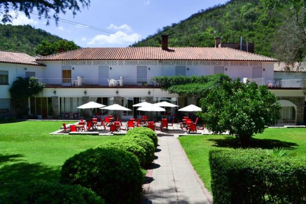 Hotel La Serranita in Carhue, Argentina