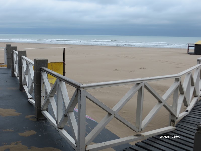 Hotel Leon in Necochea, Argentina