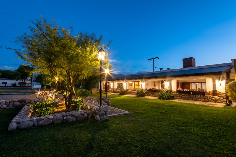 Hotel Los Sauces in Cosquin, Argentina