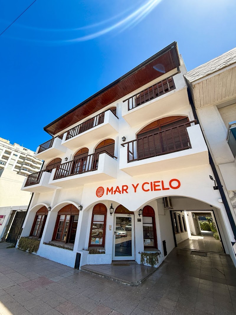 Hotel Mar y Cielo in Necochea, Argentina