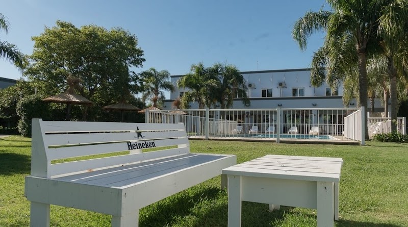 Hotel Mirador in Balneario Monte Hermoso, Argentina