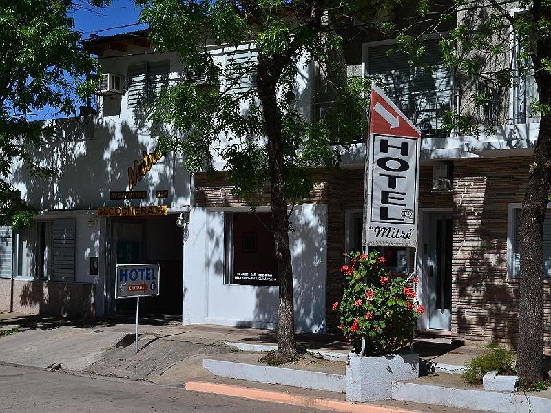 Hotel Mitre in Chivilcoy, Argentina
