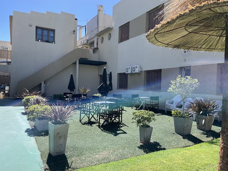 Hotel Moderno in Necochea, Argentina