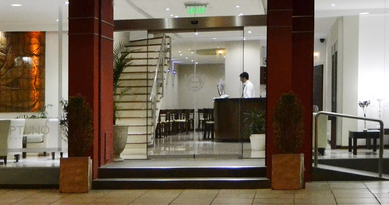 Hotel Neptuno in Mar del Plata, Argentina