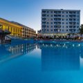 Hotel Perla Beach