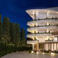 Hotel Tavr