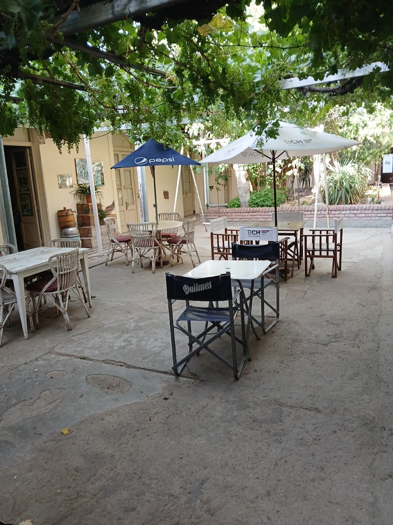 Hotel Touring Club in Trelew, Argentina