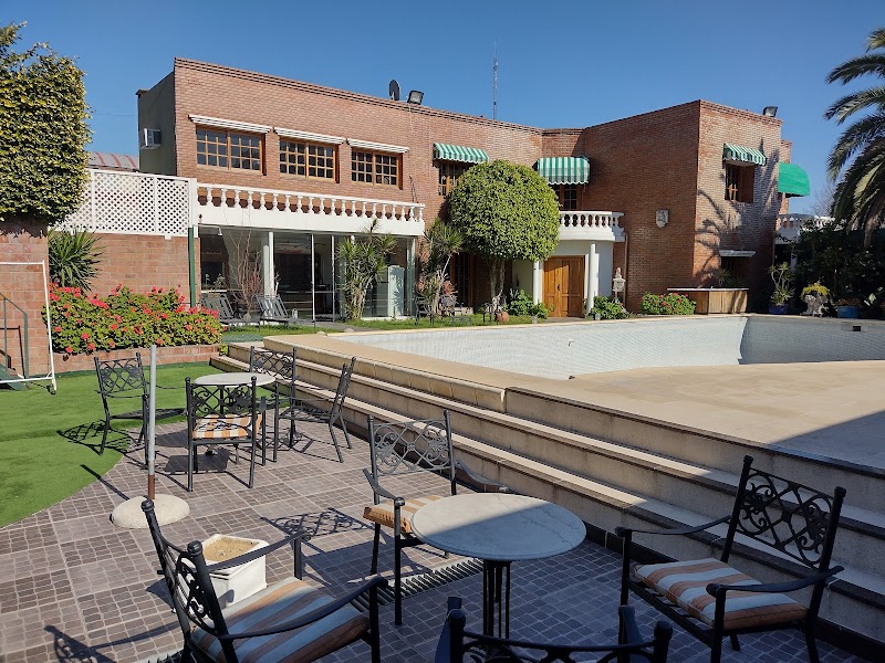 Hotel Yaguaron in San Nicolas de los Arroyos, Argentina