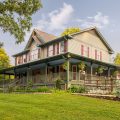 Inn at Amaris Farms