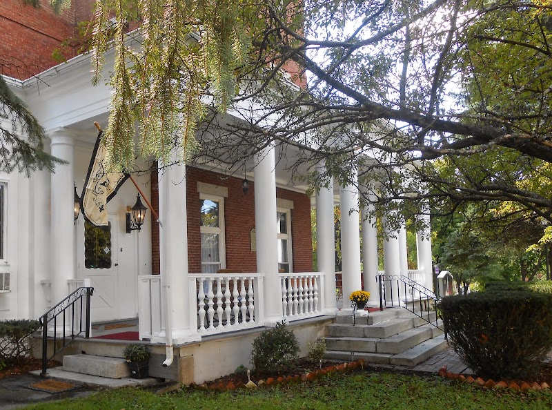 Inn at the Agora in Lewiston, Maine, United States