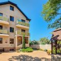 Kiparis Guest House