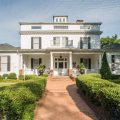 Lions Gate Inn