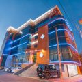 Mer-o-tell Hotel
