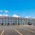 Monroe Heights Hotel