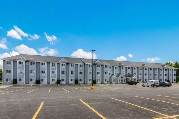 Monroe Heights Hotel in Grove City, Pennsylvania, United States