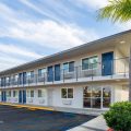 Motel 6 Fontana, CA