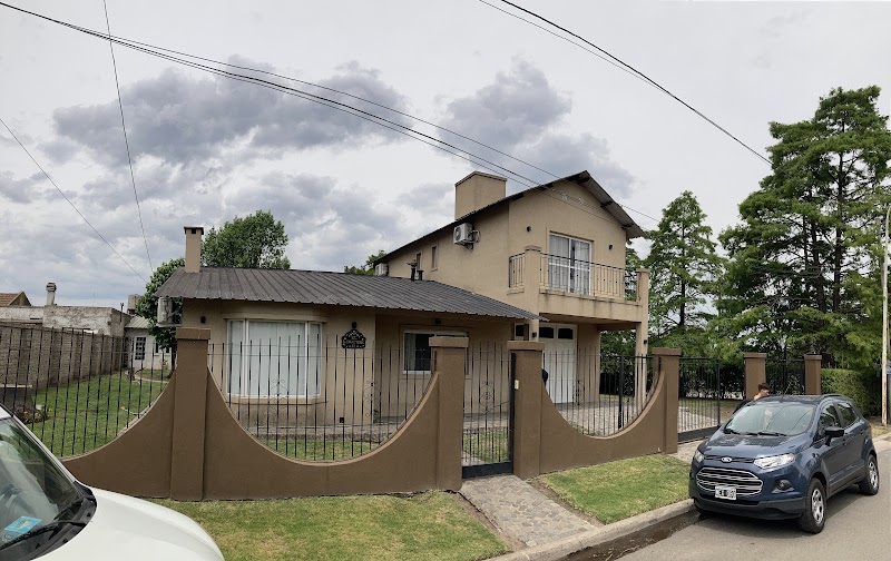Posada del Leñatero Ezeiza in Jose Maria Ezeiza, Argentina