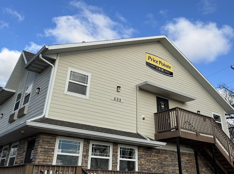 Price Pointe Inn in Waukesha, Wisconsin, United States