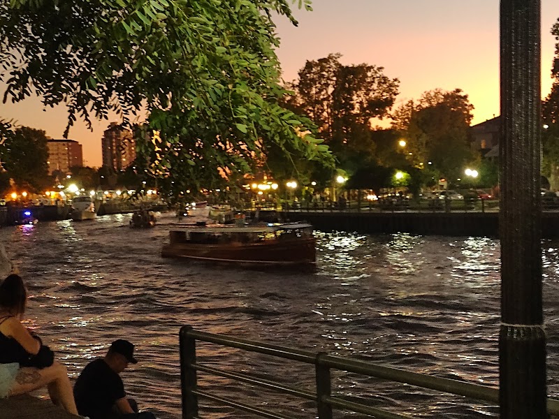 Puerto Tigre in Tigre, Argentina