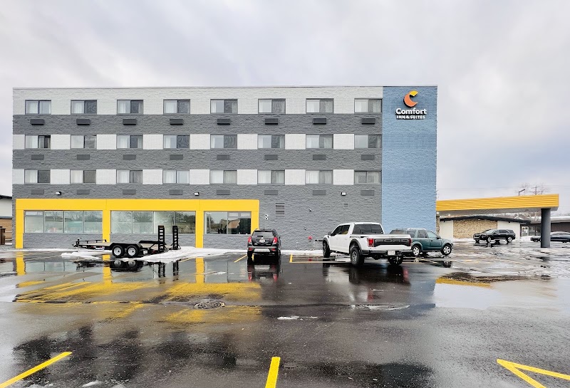 Quality Inn & Suites in Beaver Dam, Wisconsin, United States