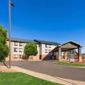 Red Lion Inn & Suites Denver Airport
