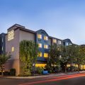 Silver Cloud Hotel – Portland